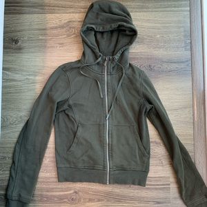 Lululemon Scuba Hoodie - Cropped